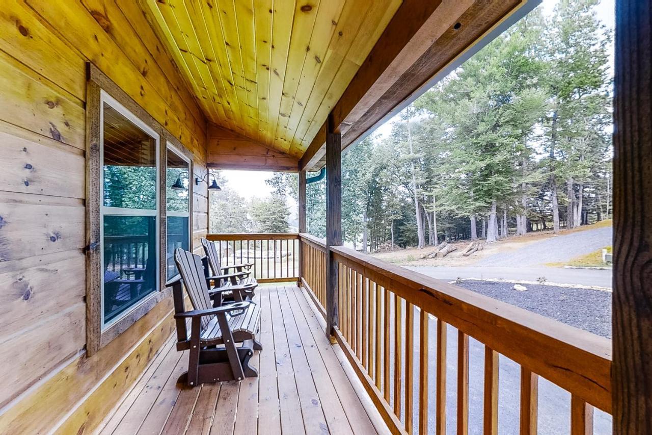 Misty Mountain Retreat Villa เซอเวียร์วีล ภายนอก รูปภาพ