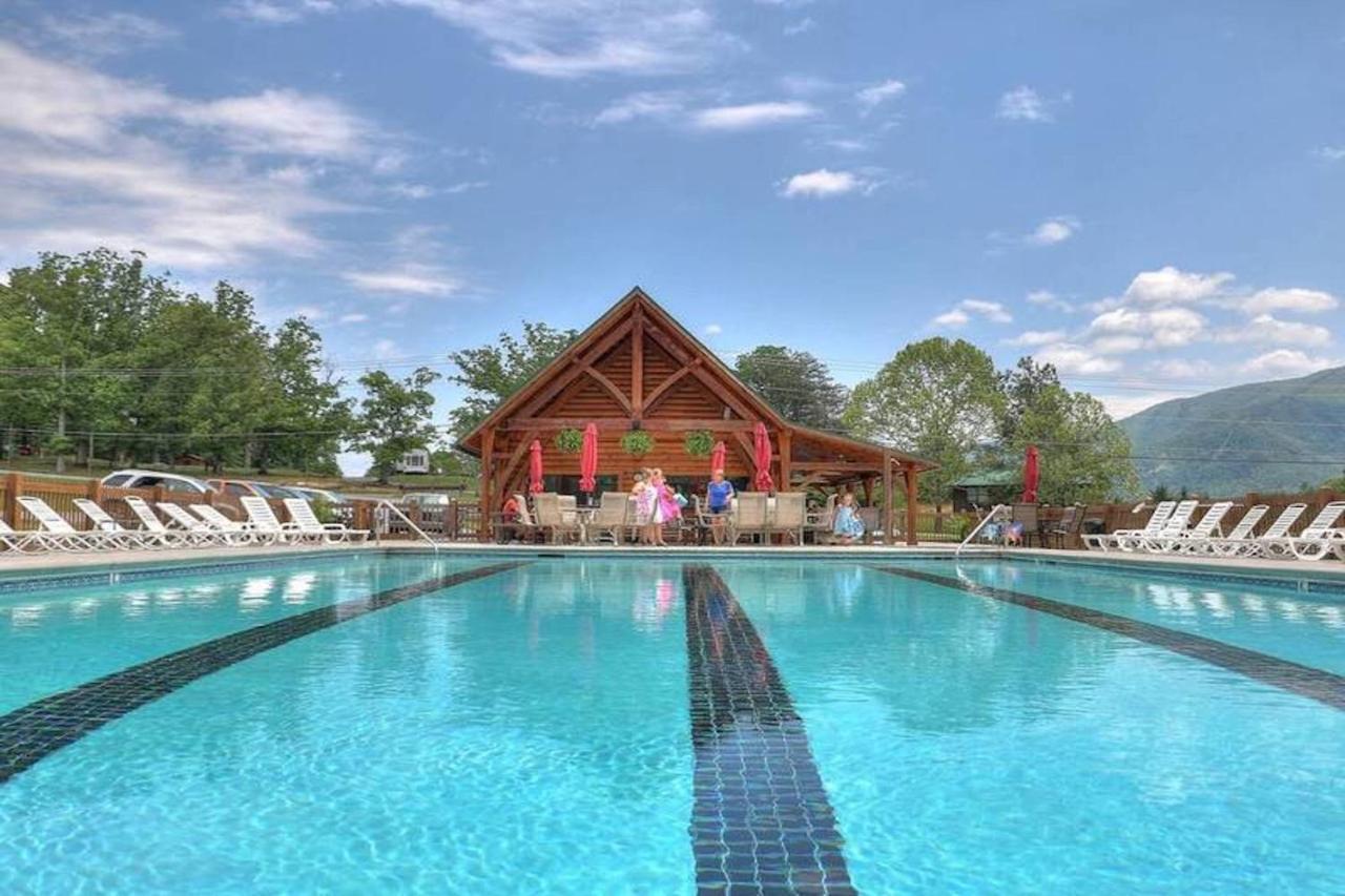 Misty Mountain Retreat Villa เซอเวียร์วีล ภายนอก รูปภาพ